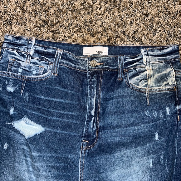 Vervet, High Waisted, Ripped Jeans - Picture 4 of 5